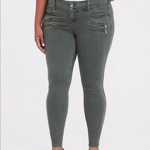 Army green stretch jeggings